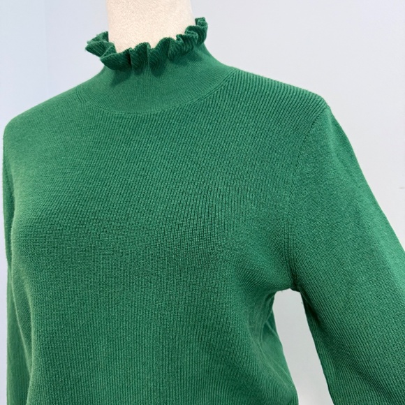 J Crew Women’s Merino Wool Ruffle Neck Green Sweater Size M - Picture 2 of 7